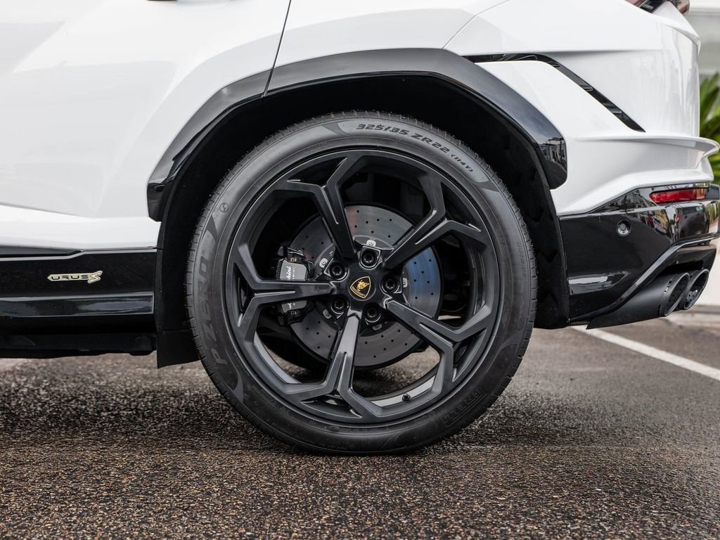 Used 2024 Lamborghini Urus S AWD/4WD image 52