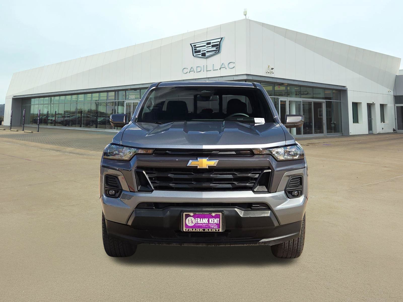Used 2024 Chevrolet Colorado LT w/ LT Convenience Package RWD image 2