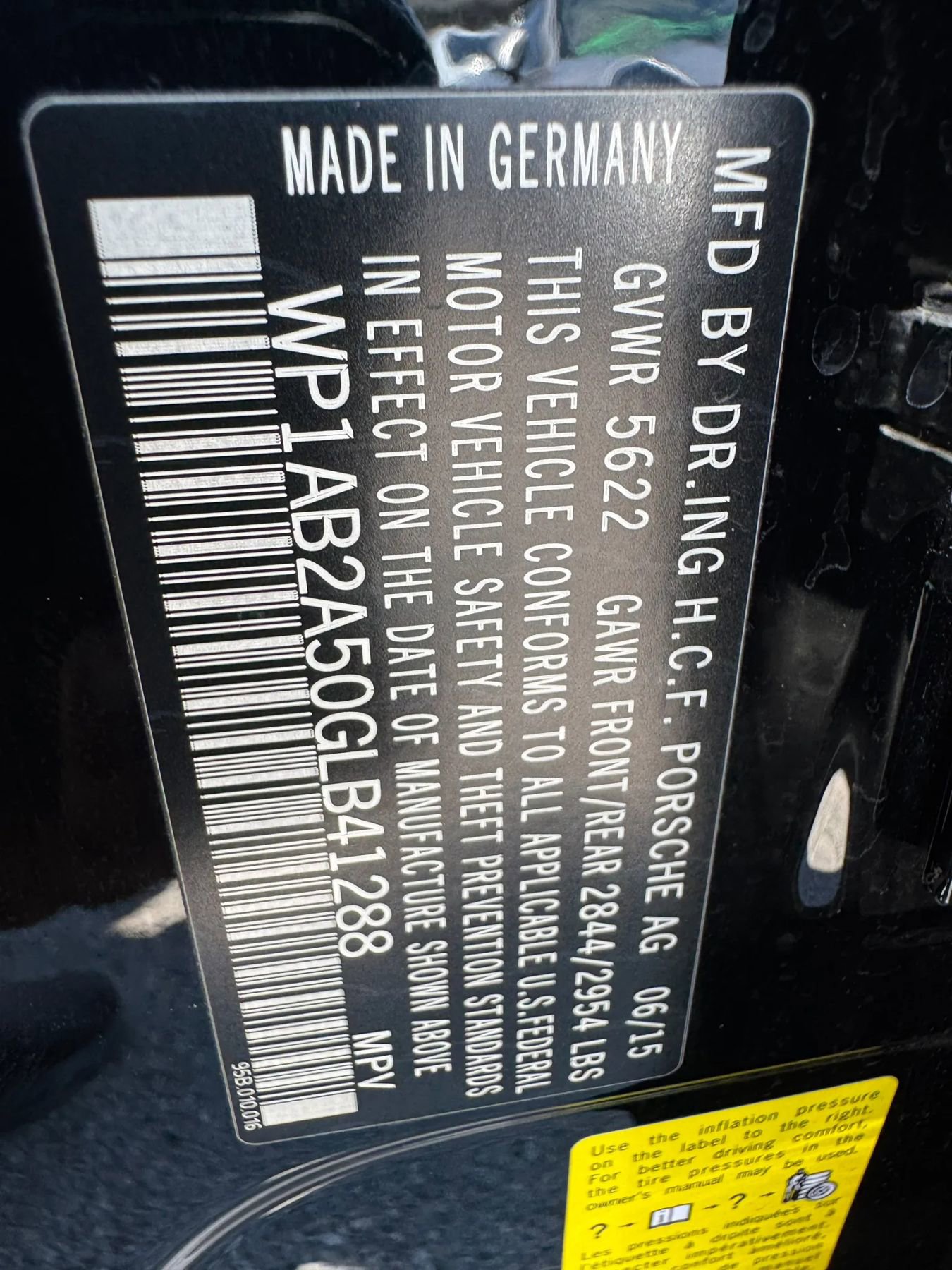 Used 2016 Porsche Macan S AWD/4WD image 34