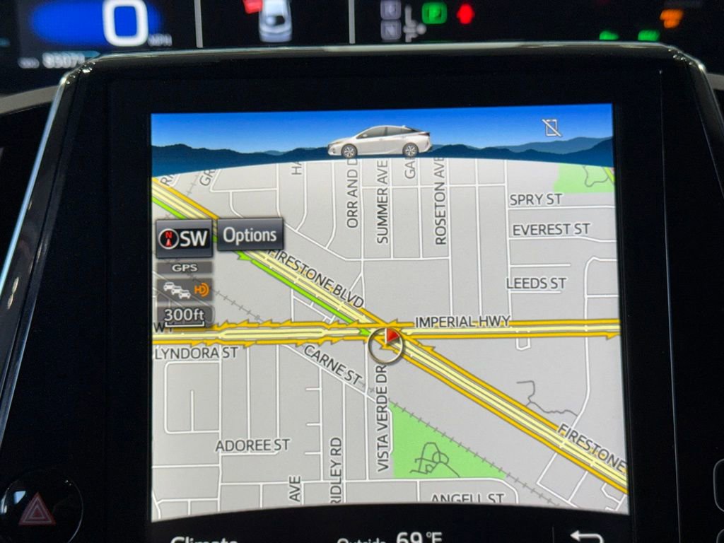 Certified 2018 Toyota Prius Prime Advanced image 26