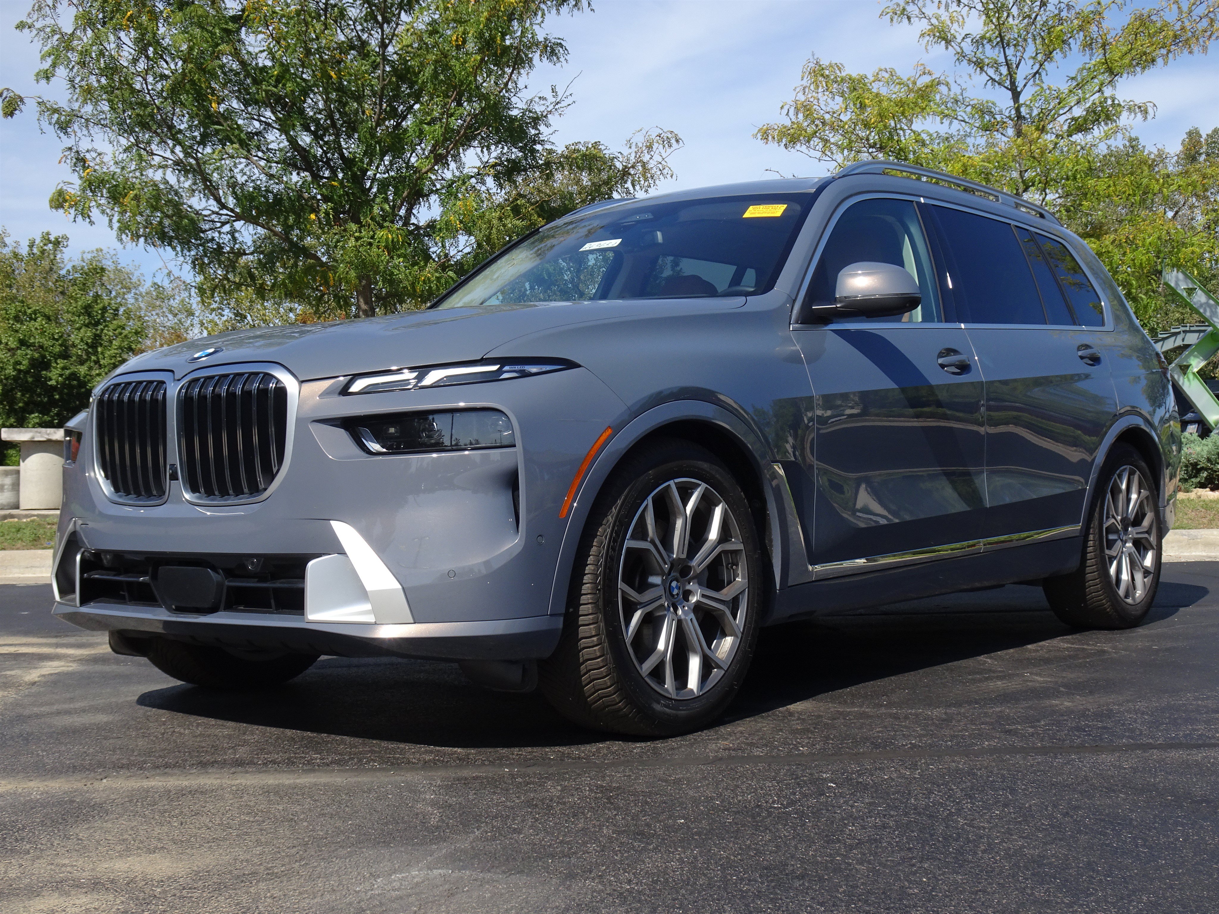 Used 2024 BMW X7 xDrive40i w/ Premium Package