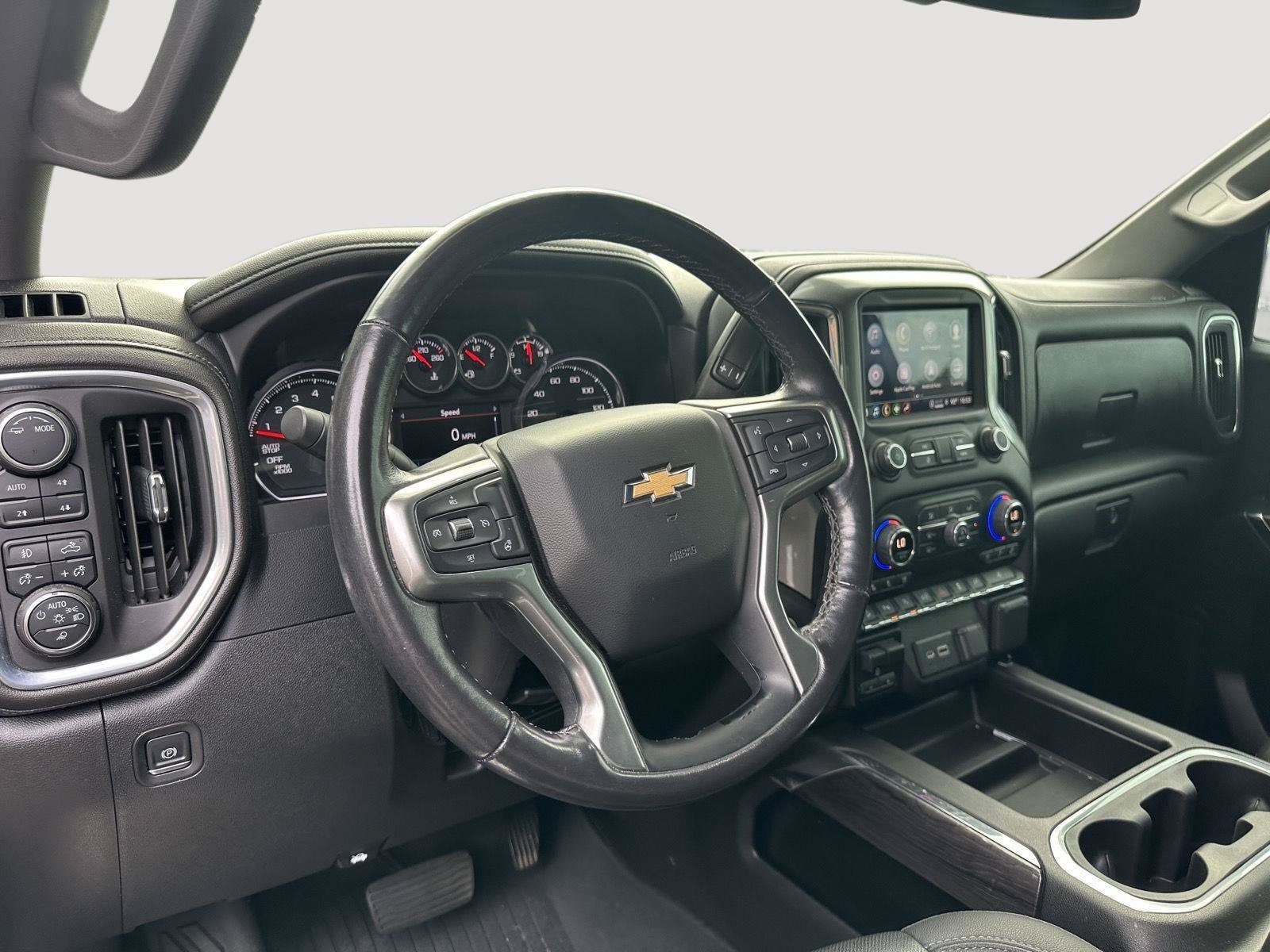 Used 2021 Chevrolet Silverado 1500 LTZ AWD/4WD image 11