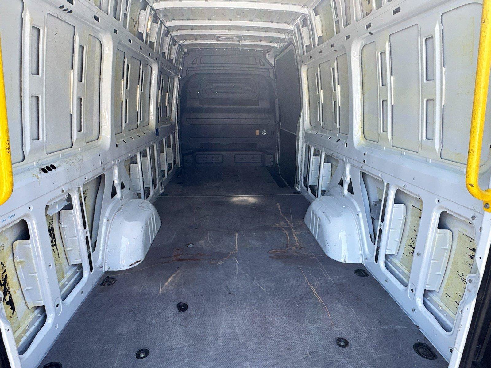 Used 2020 Mercedes-Benz Sprinter 2500 w/ Driver Convenience Package image 14