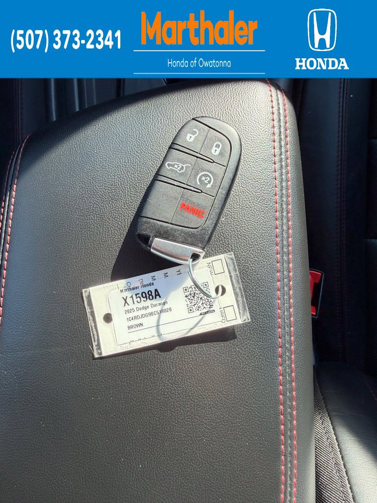 Used 2025 Dodge Durango GT AWD/4WD image 29