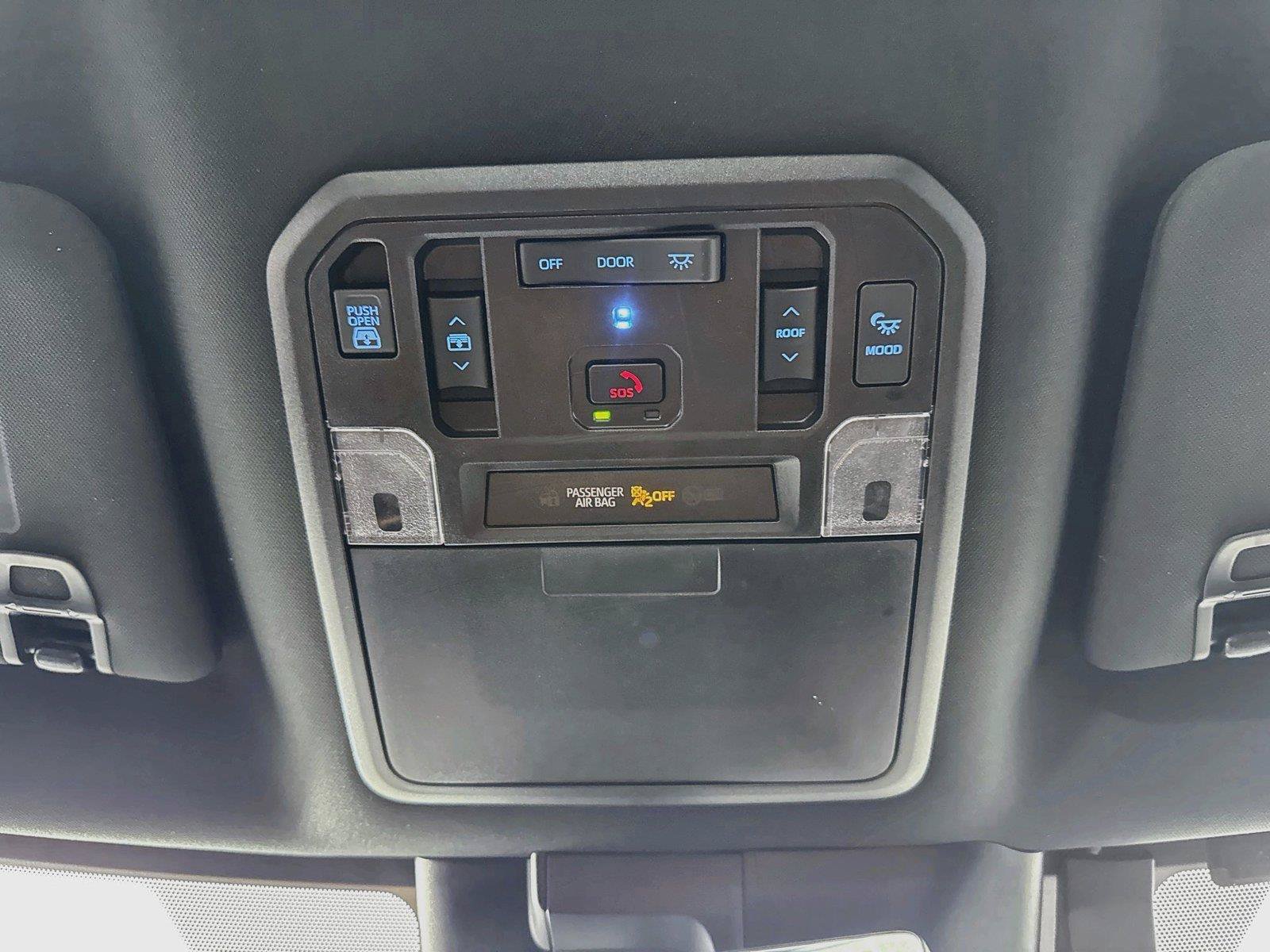 Used 2024 Toyota Tundra Platinum AWD/4WD image 24