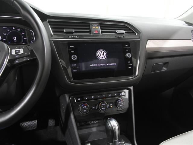 Certified 2019 Volkswagen Tiguan SEL image 9