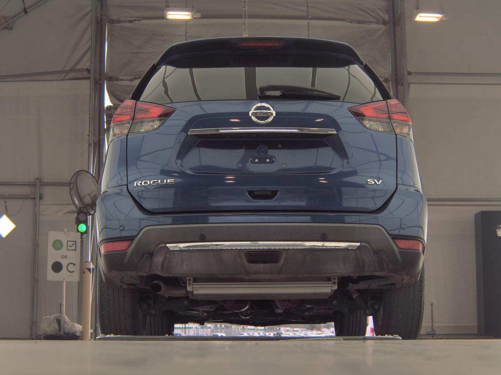 Used 2019 Nissan Rogue SV image 10