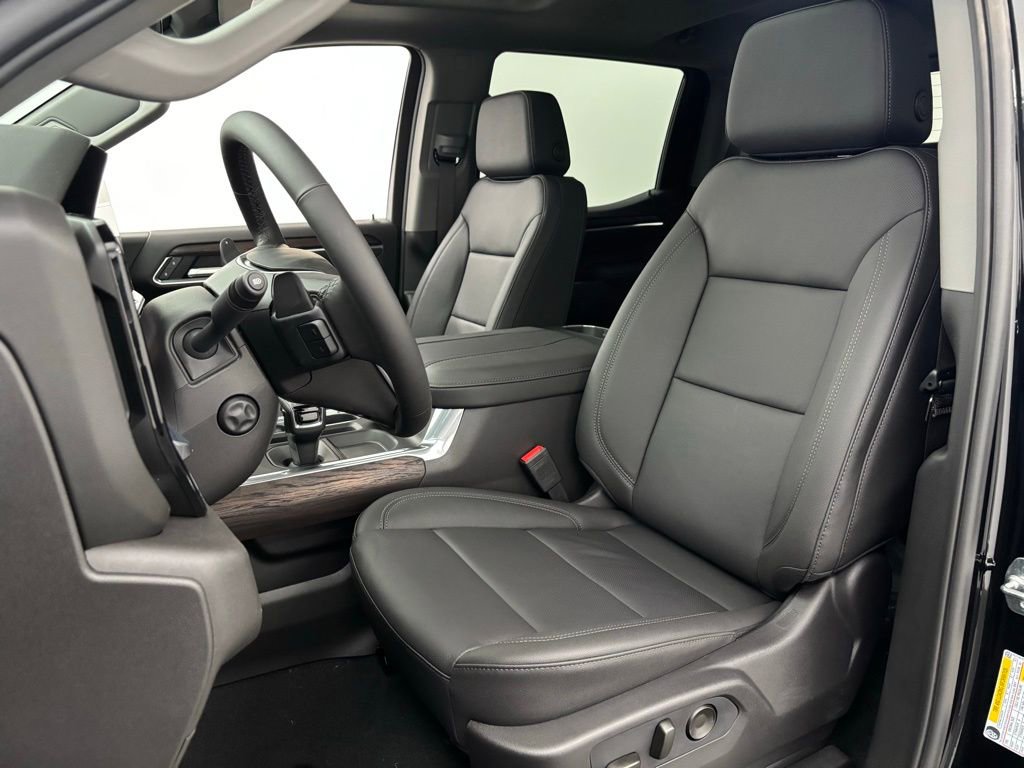 New 2026 GMC Sierra 1500 SLT w/ SLT Premium Package image 18
