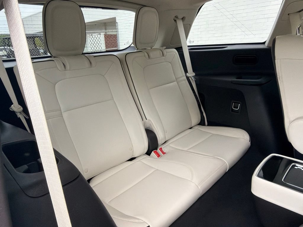 Used 2020 Lincoln Aviator Black Label w/ Dynamic Handling Package AWD/4WD image 12