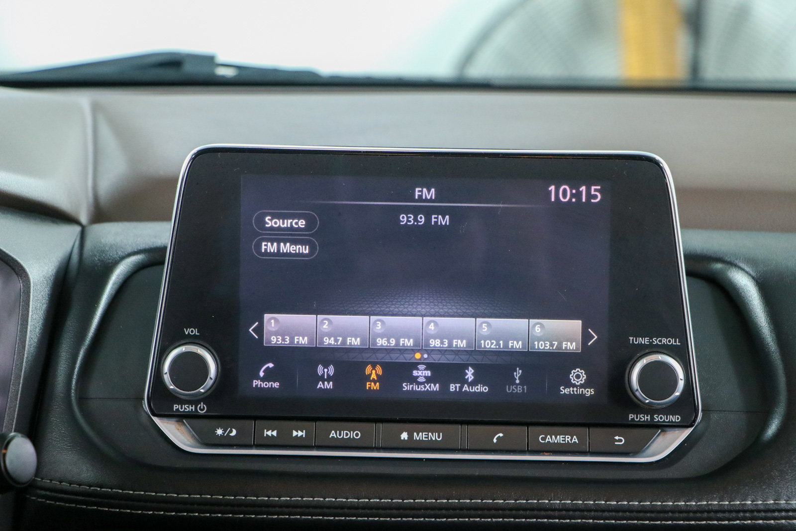 Used 2023 Nissan Rogue SV FWD image 19