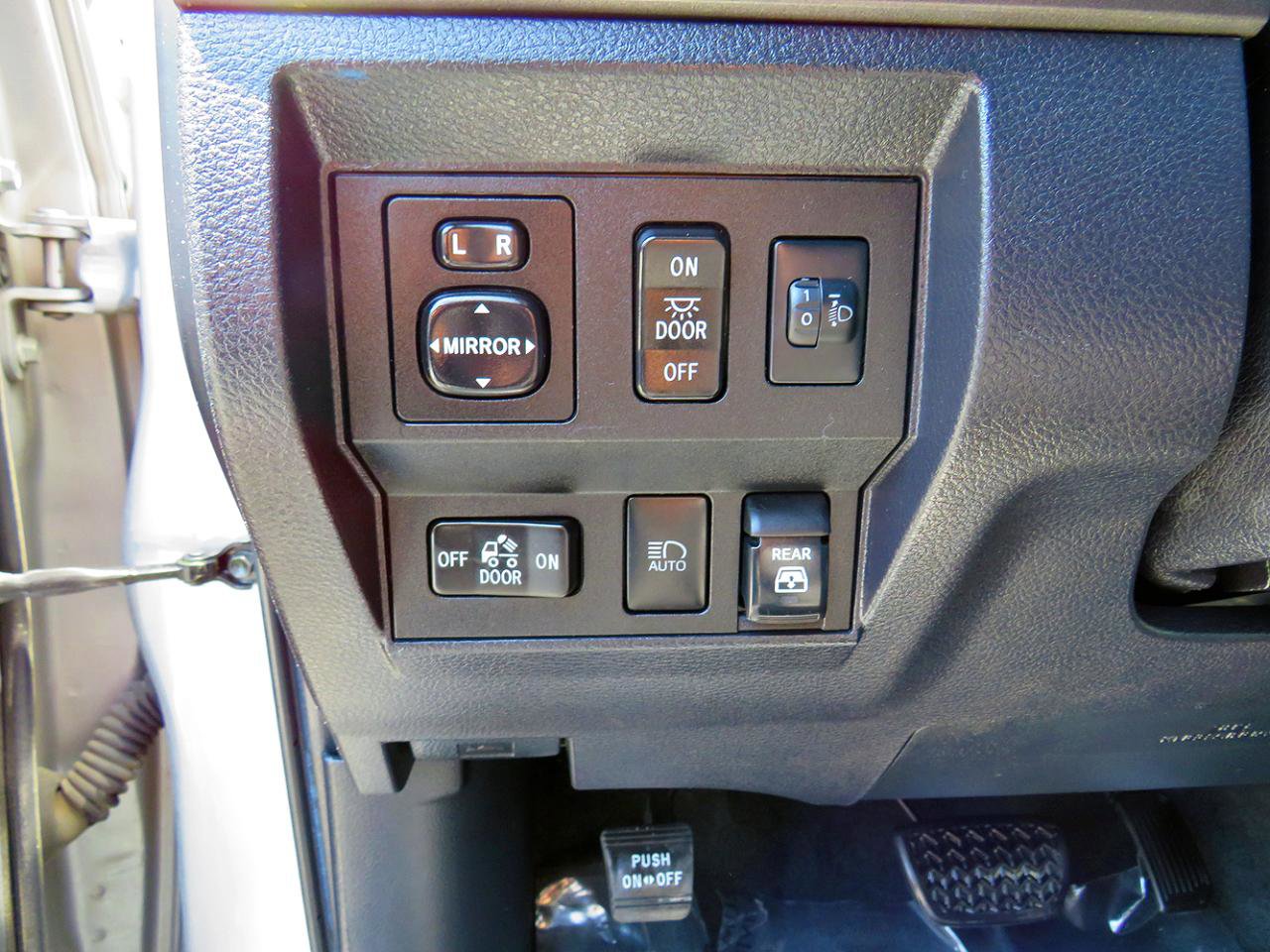 Used 2021 Toyota Tundra SR5 AWD/4WD image 26