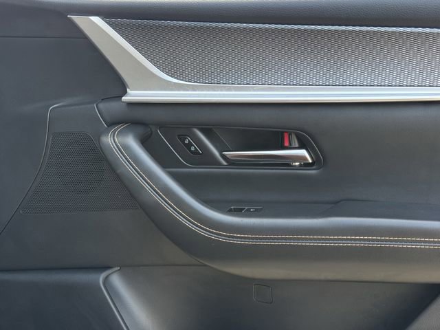 Used 2025 MAZDA CX-90 3.3 Turbo w/ Premium Plus Pkg image 32