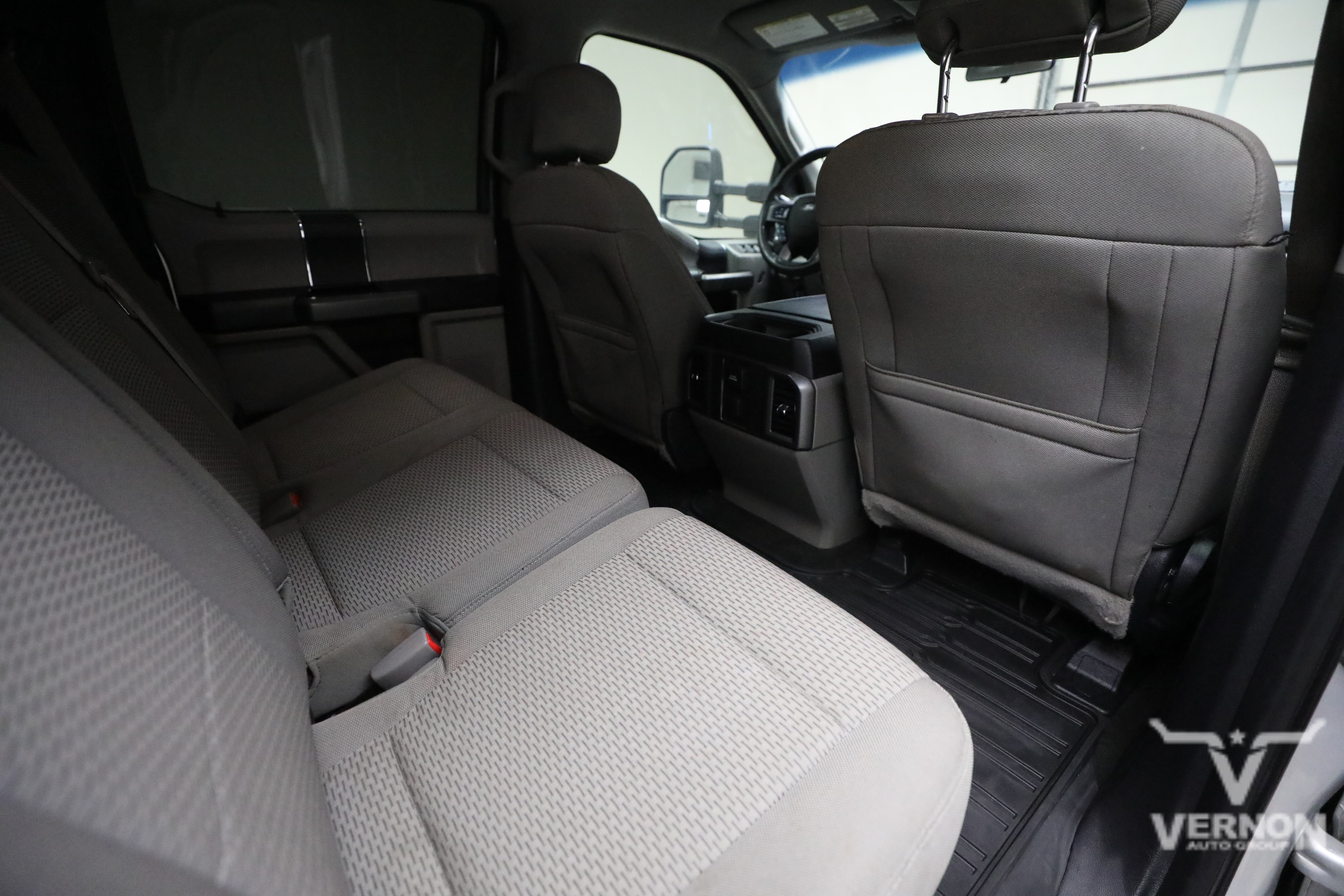 Used 2017 Ford F350 XLT w/ XLT Value Package AWD/4WD image 12