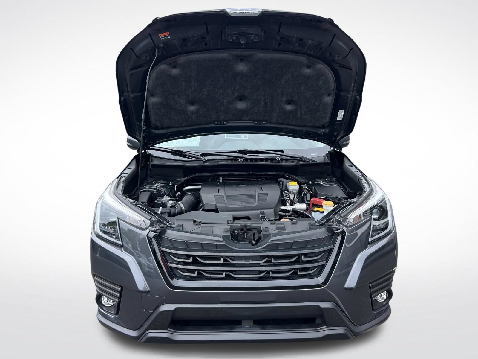 Used 2024 Subaru Forester Limited AWD/4WD image 18