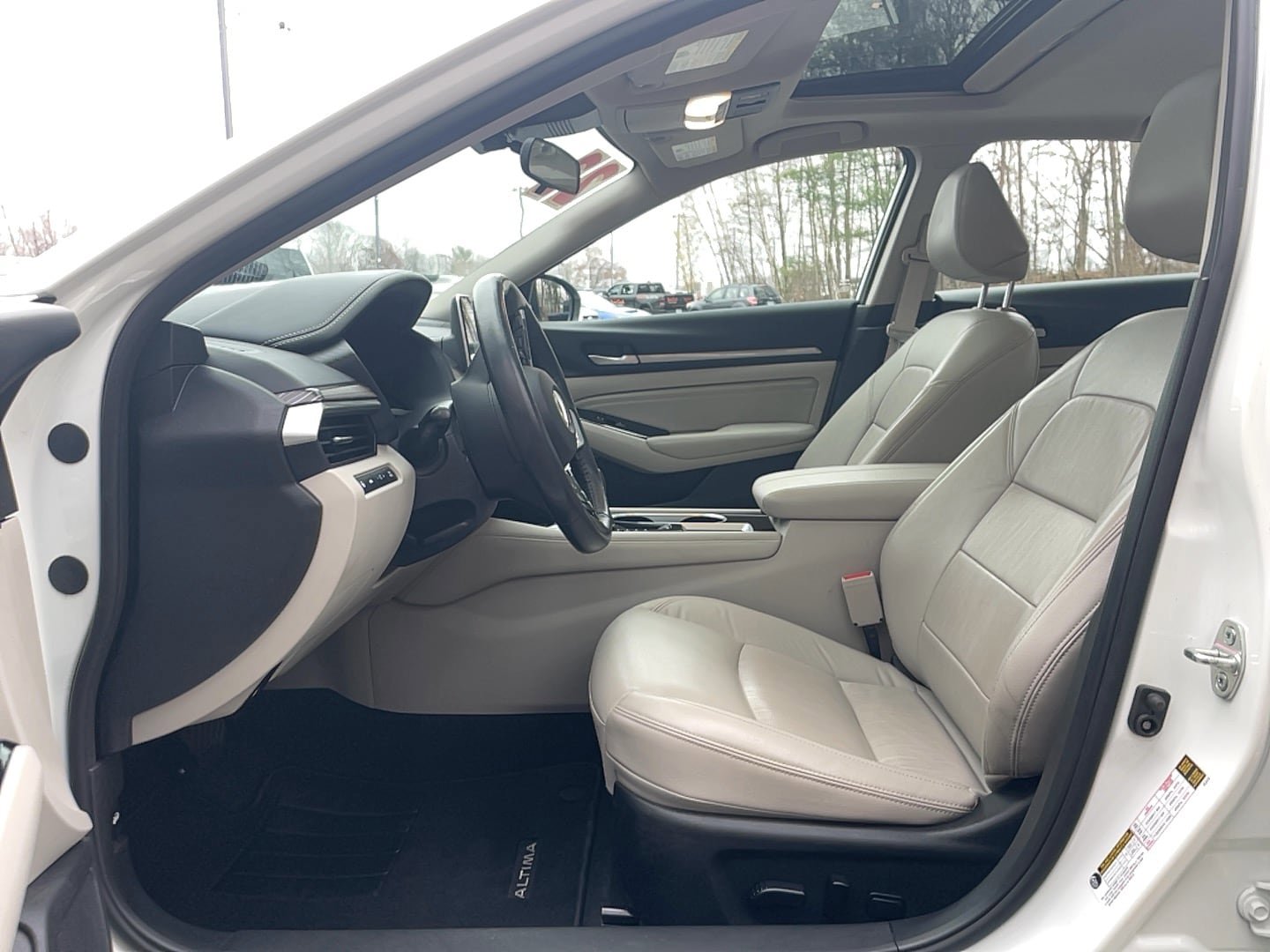 Used 2022 Nissan Altima 2.5 SL image 7
