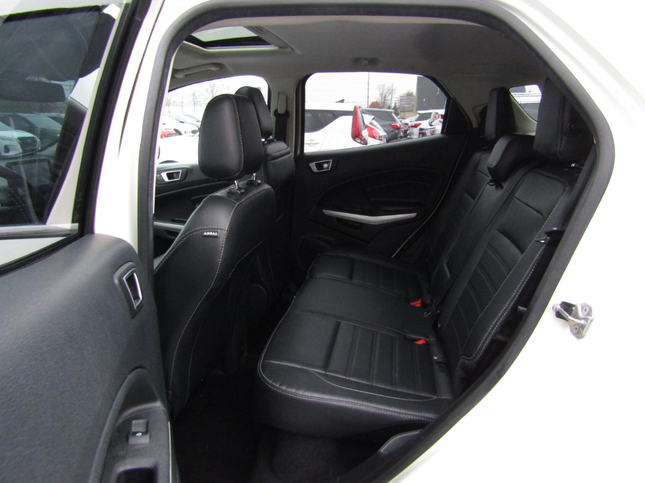 Used 2021 Ford EcoSport Titanium image 20