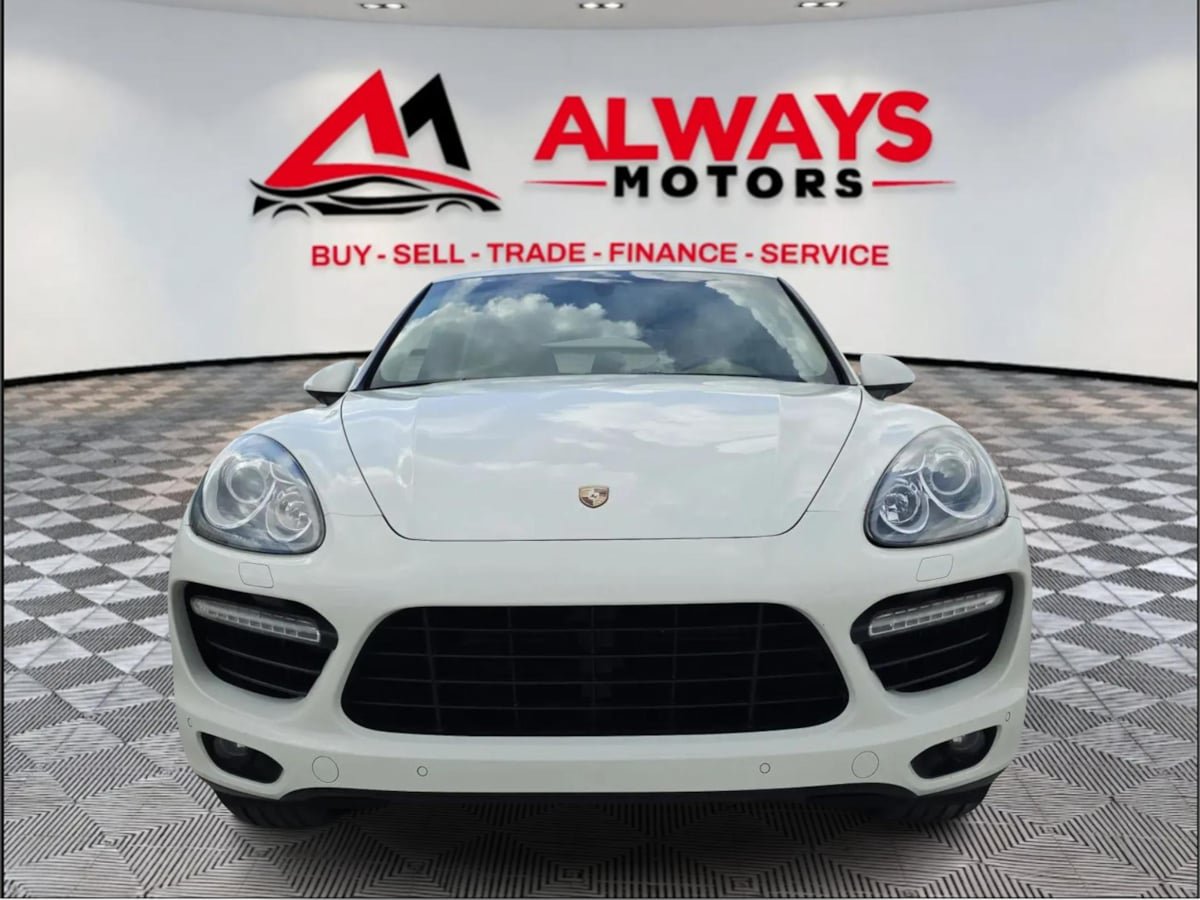 Used 2011 Porsche Cayenne Turbo AWD/4WD image 16