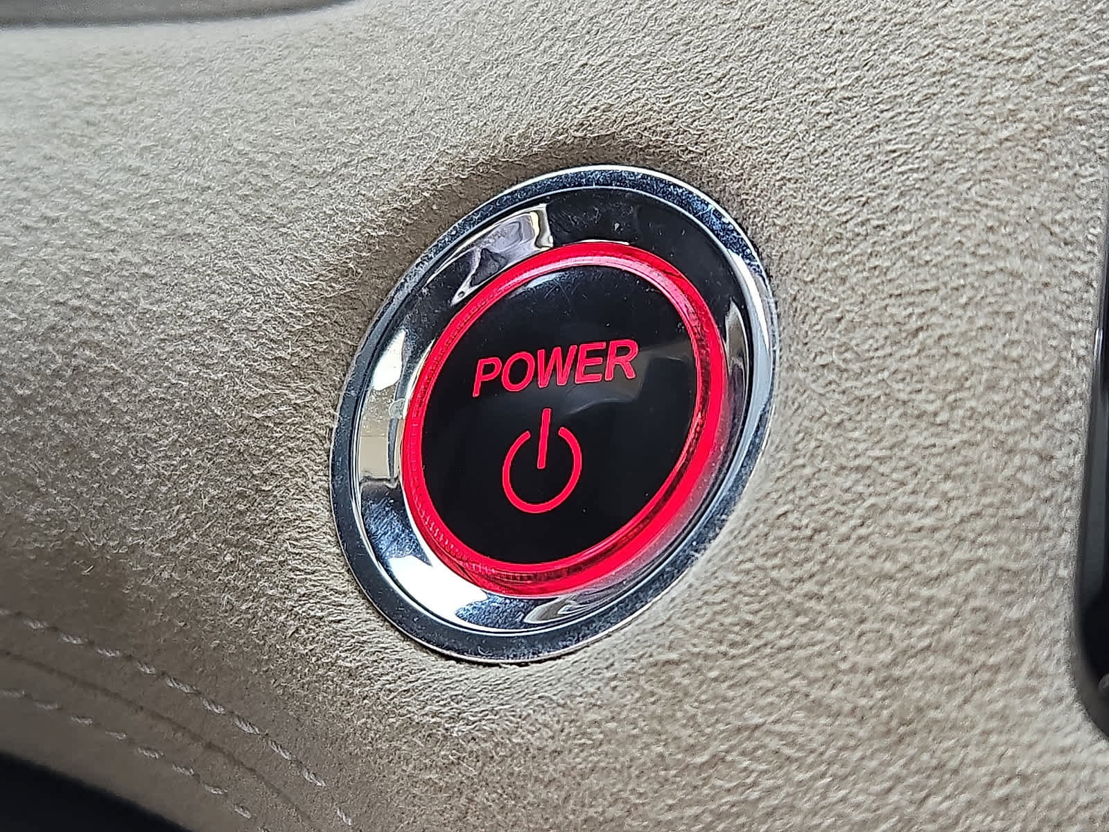 Certified 2018 Honda Clarity Touring image 24