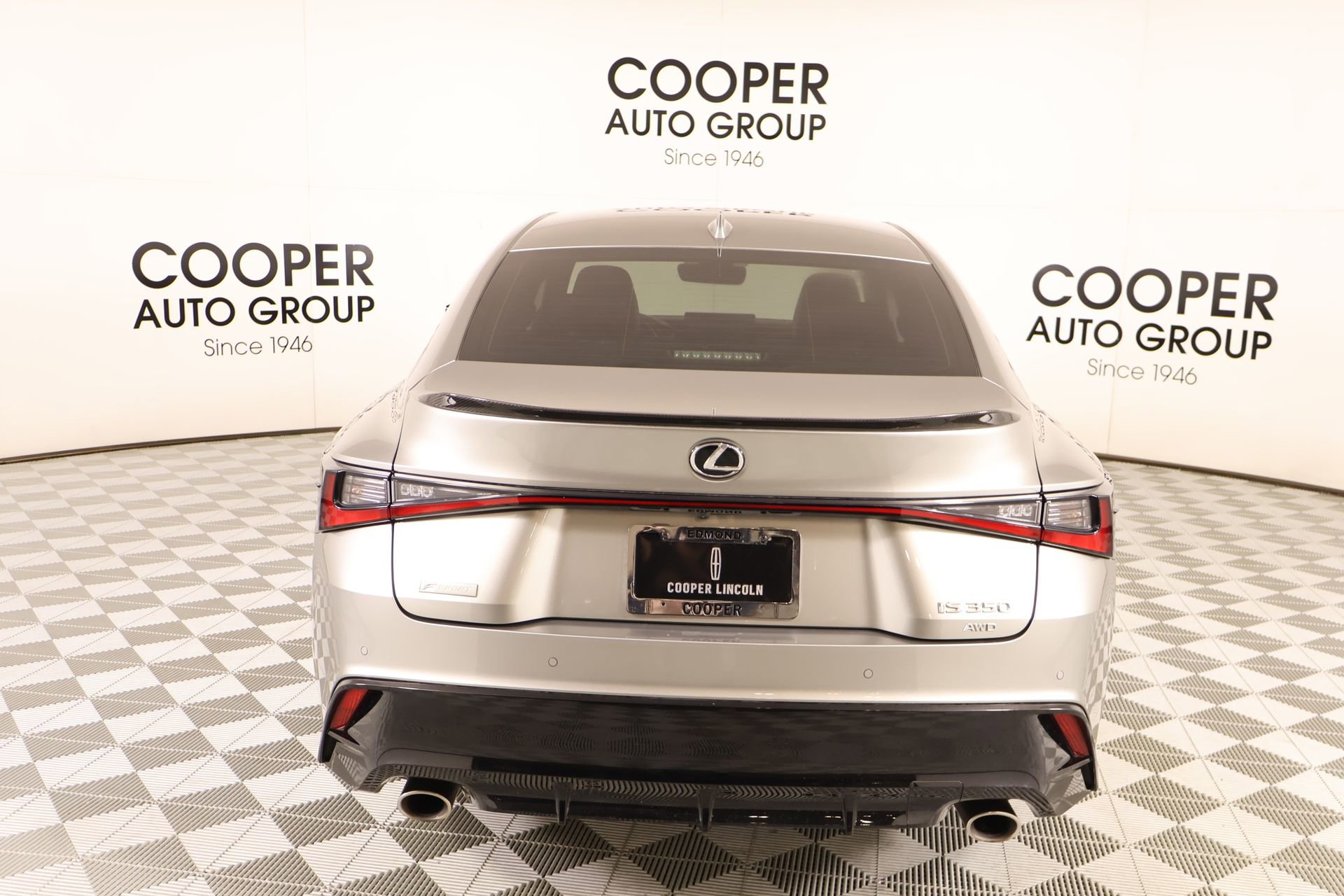 Used 2021 Lexus IS 350 F Sport w/ Dynamic Handling Package AWD/4WD image 23