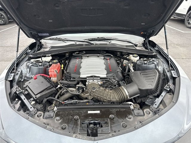 Used 2023 Chevrolet Camaro LT w/ RS Package image 31