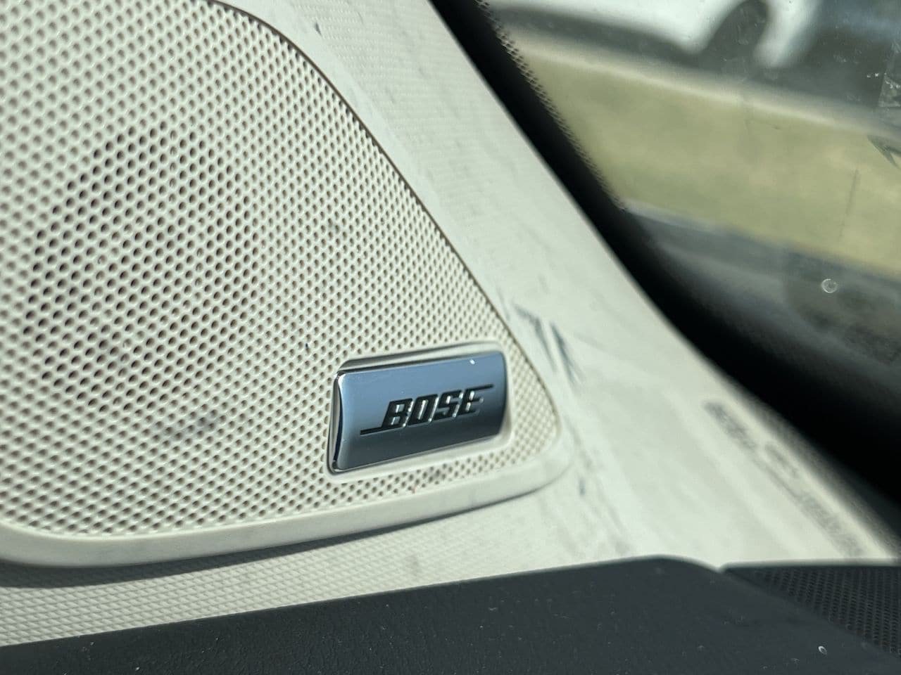 Certified 2025 Nissan Pathfinder Platinum FWD image 9