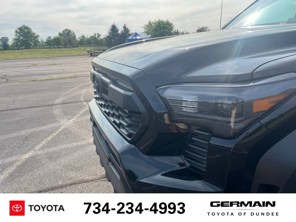 New 2026 Toyota Tacoma TRD Off-Road AWD/4WD image 13