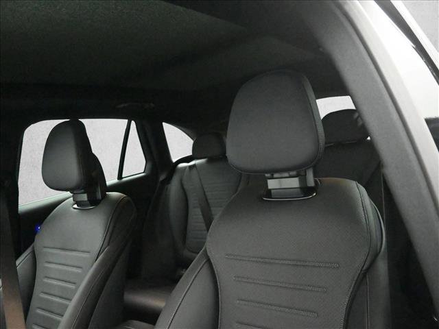 New 2026 Mercedes-Benz GLC 300 4MATIC image 9