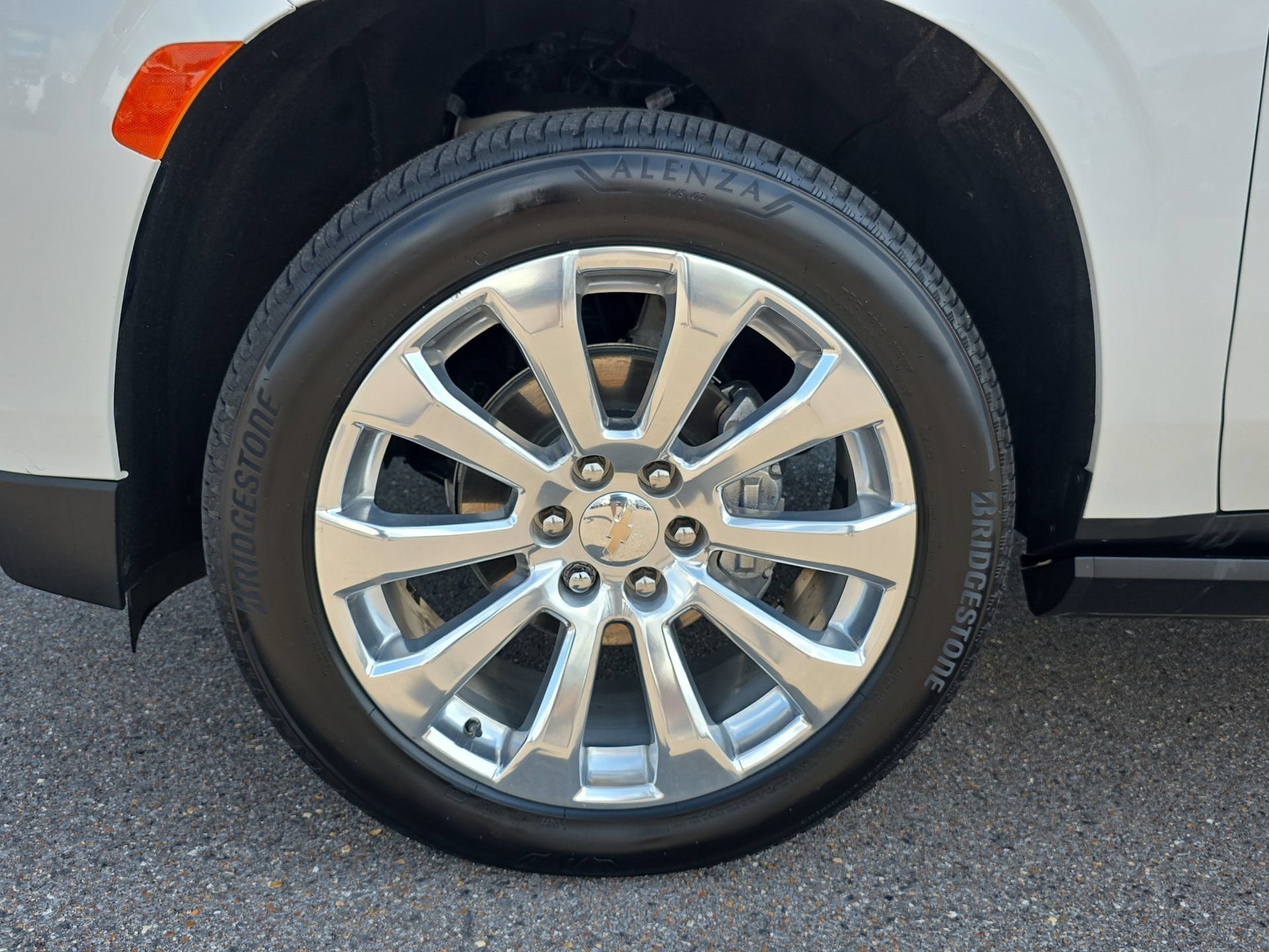 Used 2024 Chevrolet Tahoe Premier RWD image 9