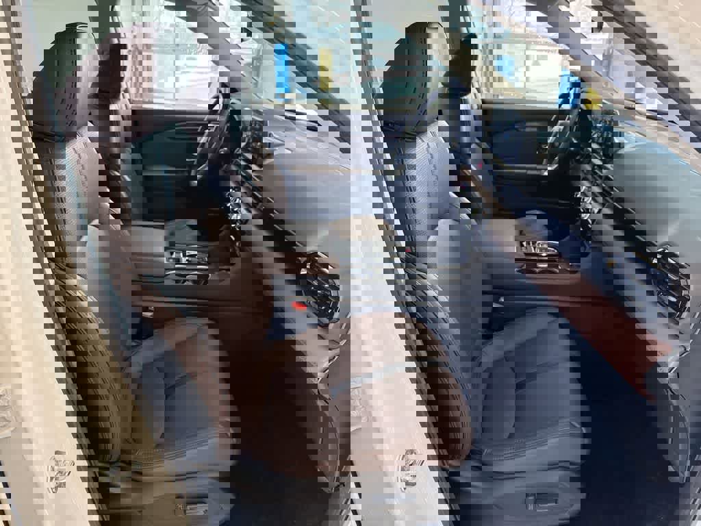 Certified 2024 Honda Pilot Elite image 26