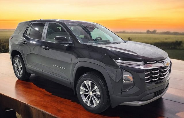 New 2026 Chevrolet Equinox LT w/ Convenience Package II image 2