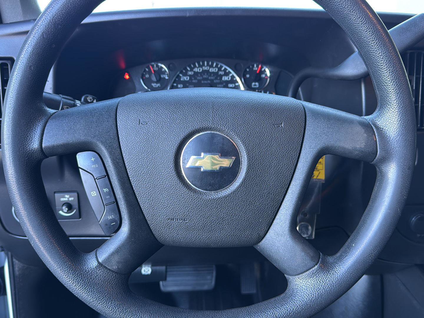 Used 2022 Chevrolet Express 2500 w/ Driver Convenience Package image 13