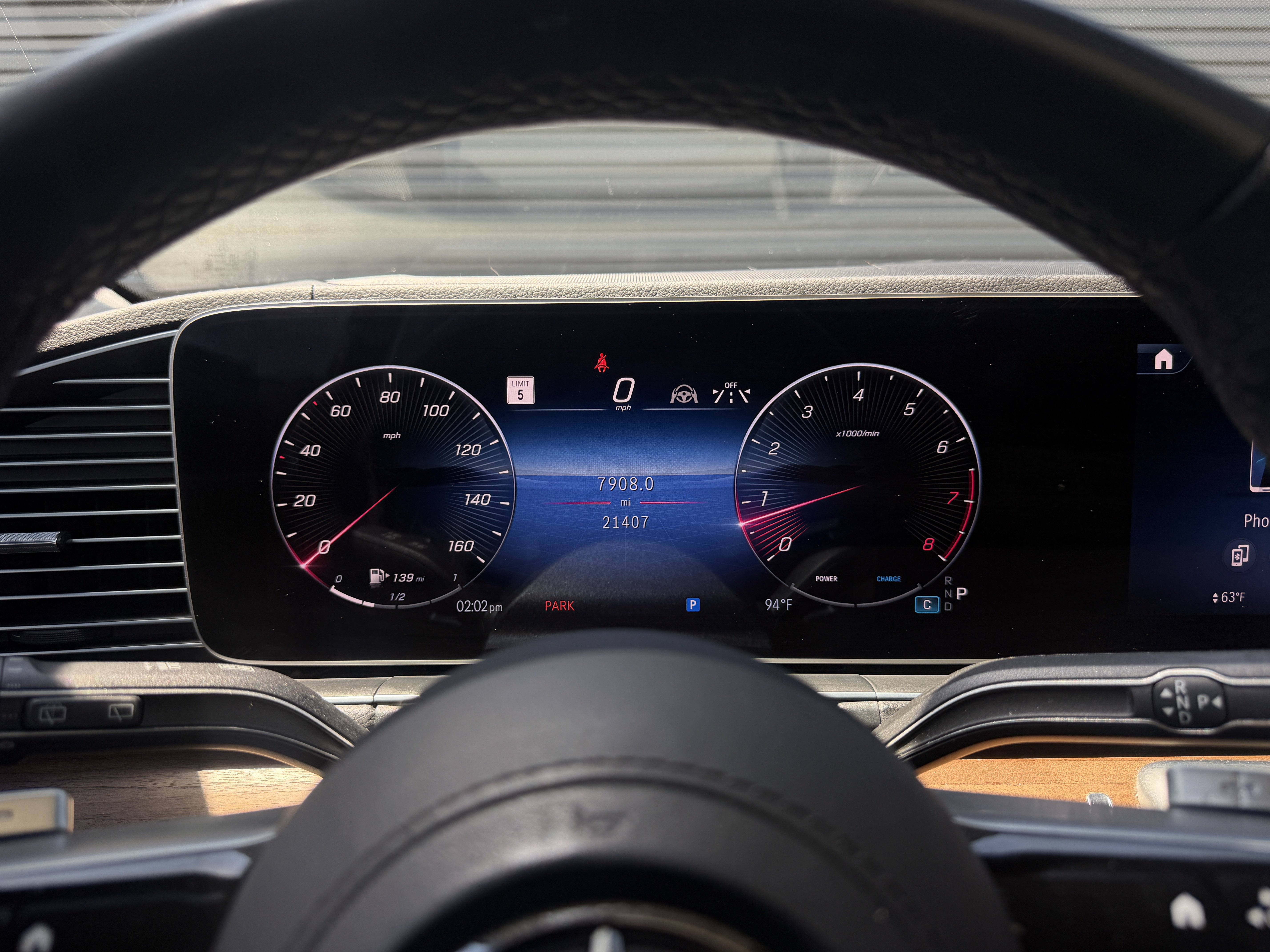 Used 2024 Mercedes-Benz GLS 580 4MATIC image 12