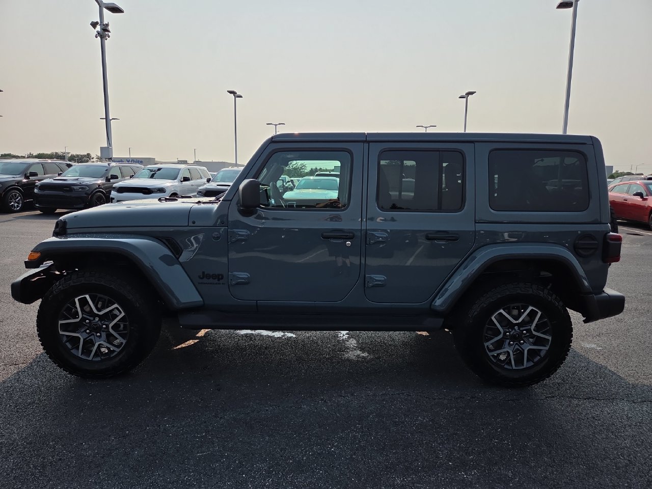 New 2026 Jeep Wrangler Unlimited Sahara AWD/4WD image 4