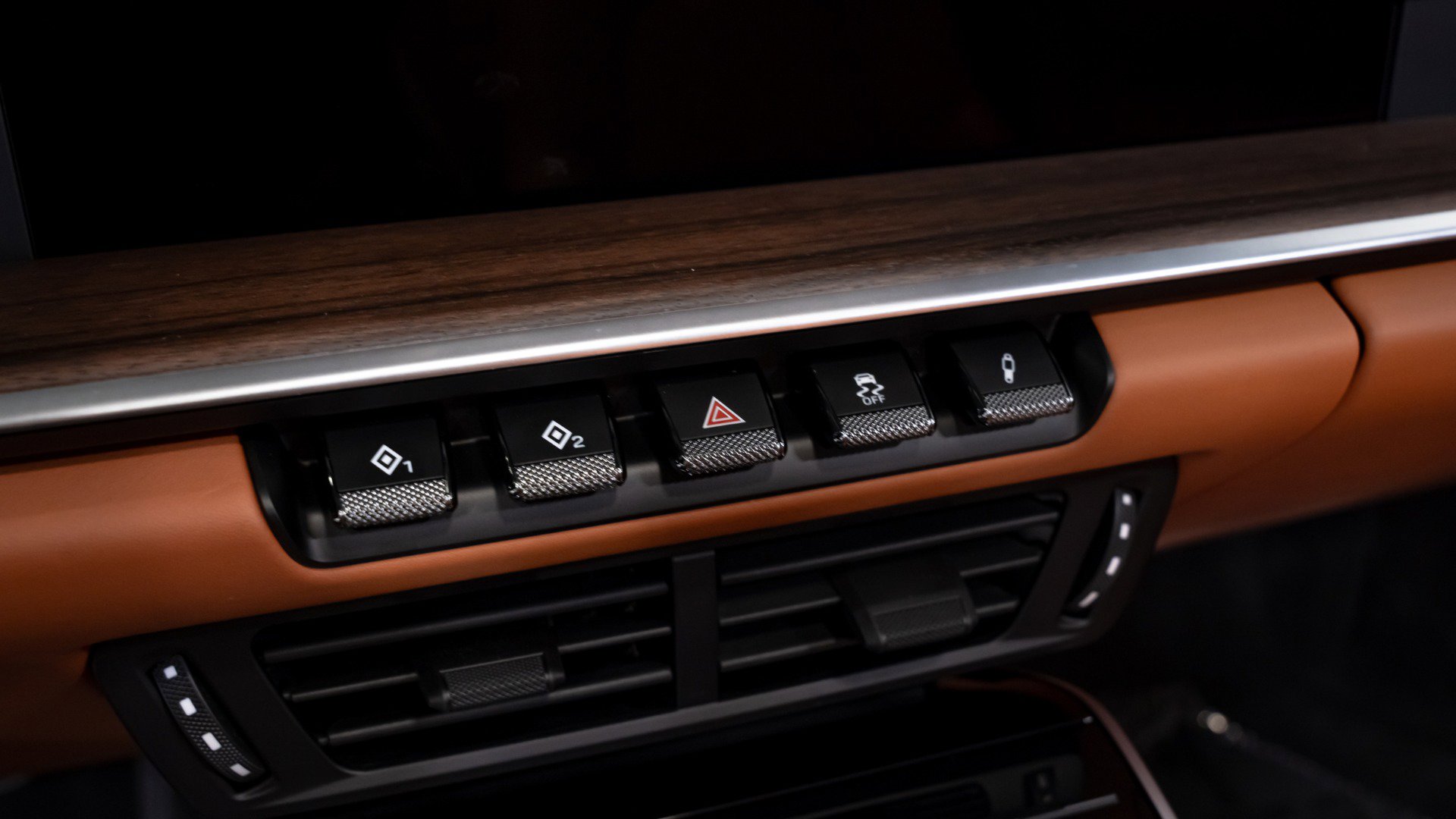 Used 2025 Porsche 911 Carrera image 63