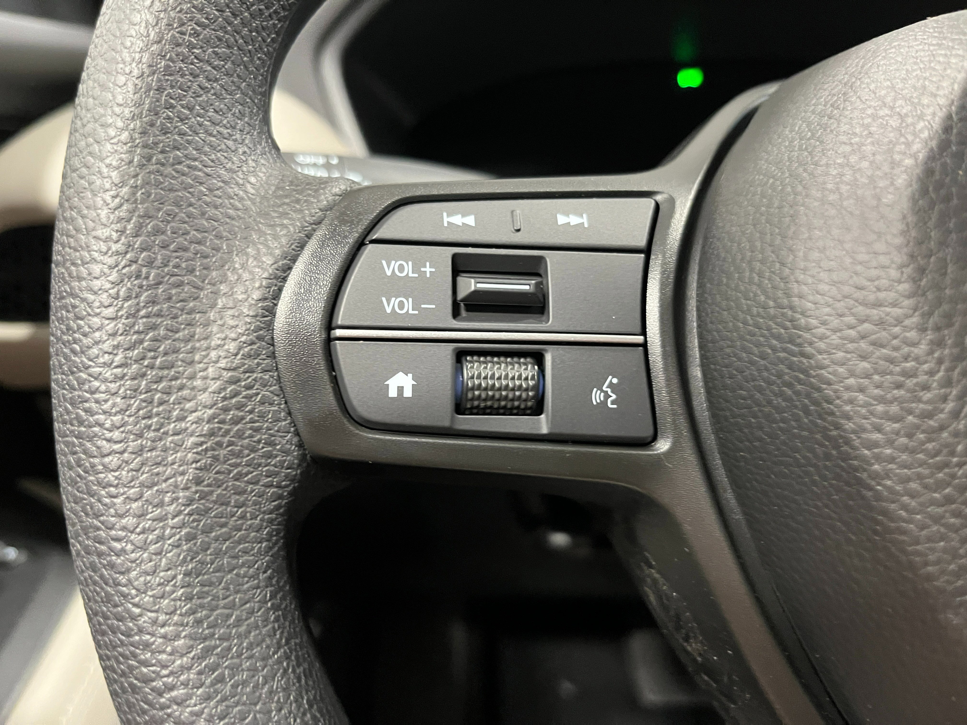 New 2026 Honda HR-V LX image 12