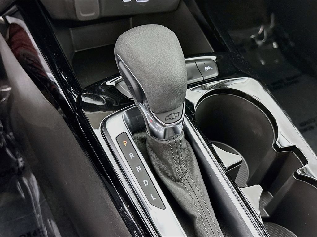 New 2026 Chevrolet Trax LT w/ Driver Confidence Package FWD image 17