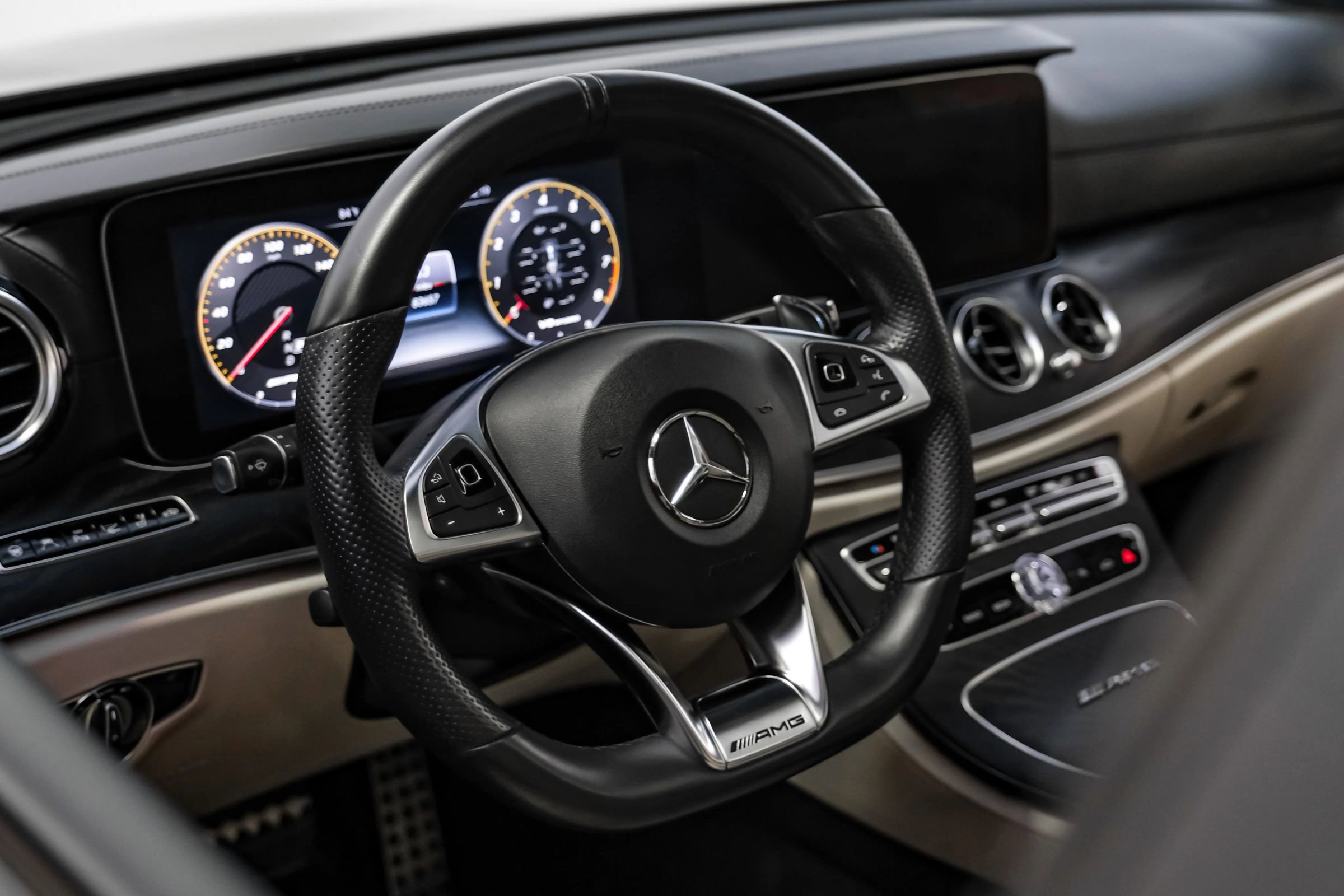 Used 2018 Mercedes-Benz E 63 AMG S image 11