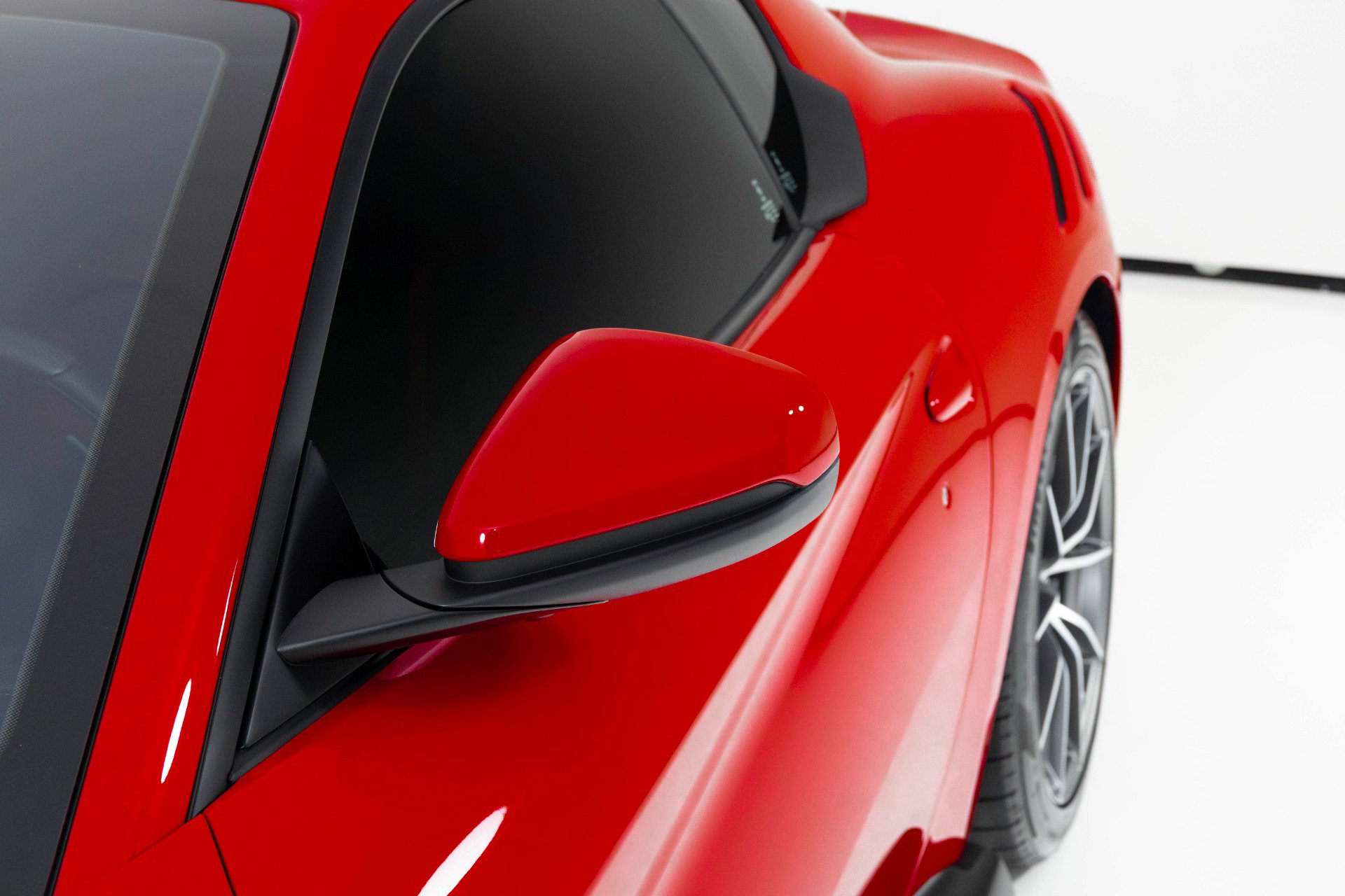 Used 2017 Ferrari F12tdf image 65