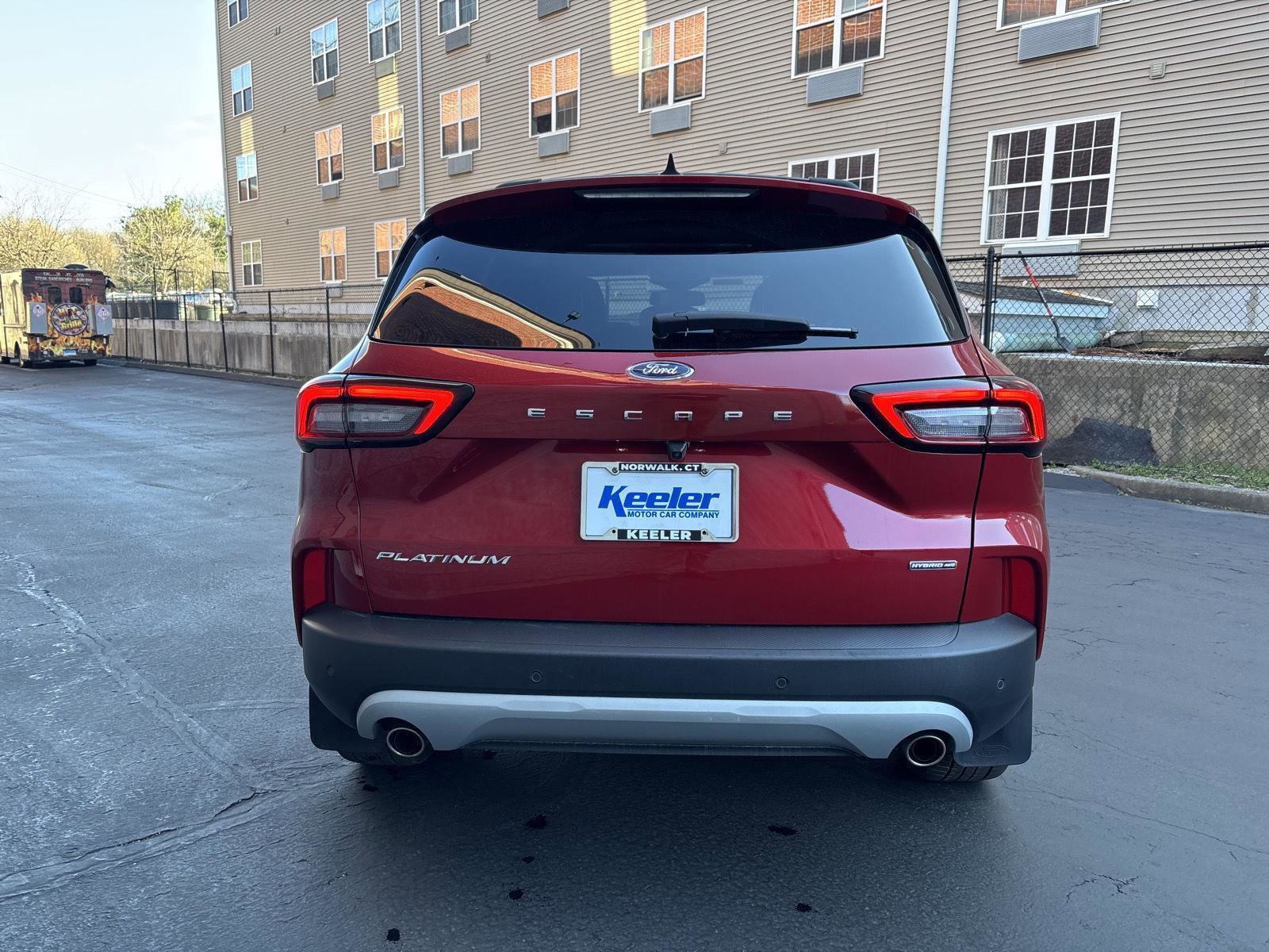 Used 2023 Ford Escape Platinum AWD/4WD image 4