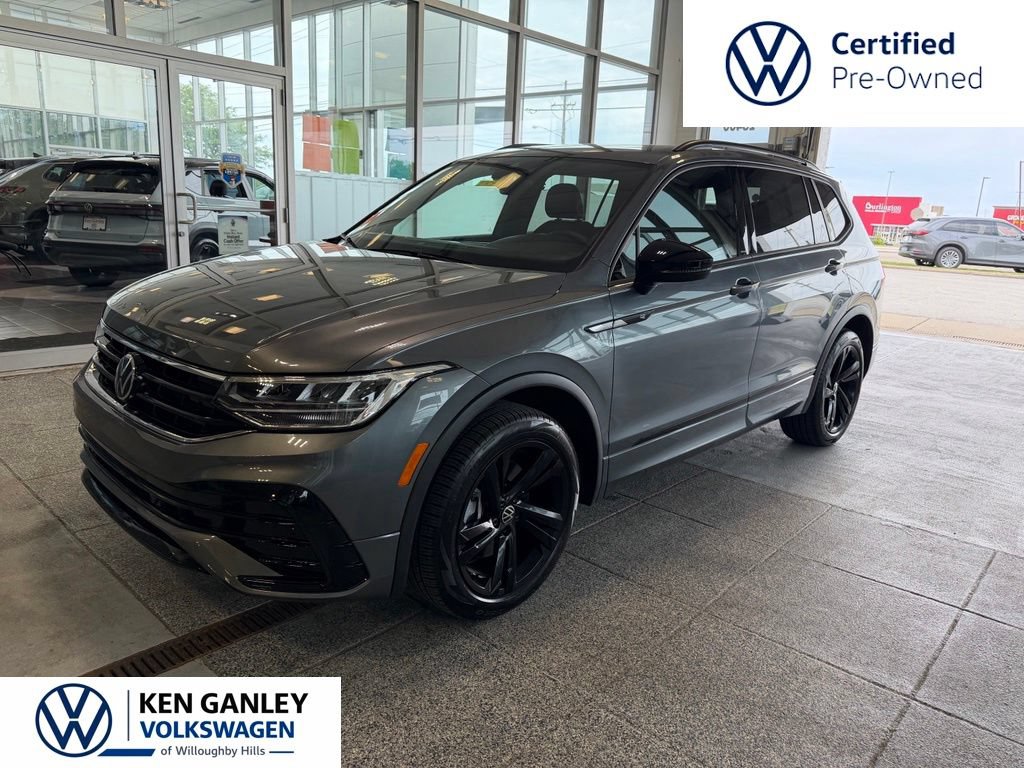 Certified 2024 Volkswagen Tiguan SE R-Line AWD/4WD image 1