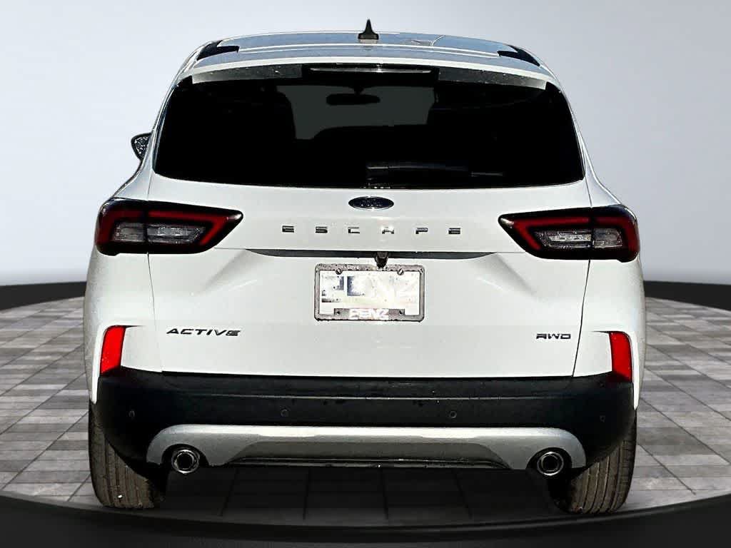 Used 2023 Ford Escape Active w/ Tech Pack #1 AWD/4WD image 6
