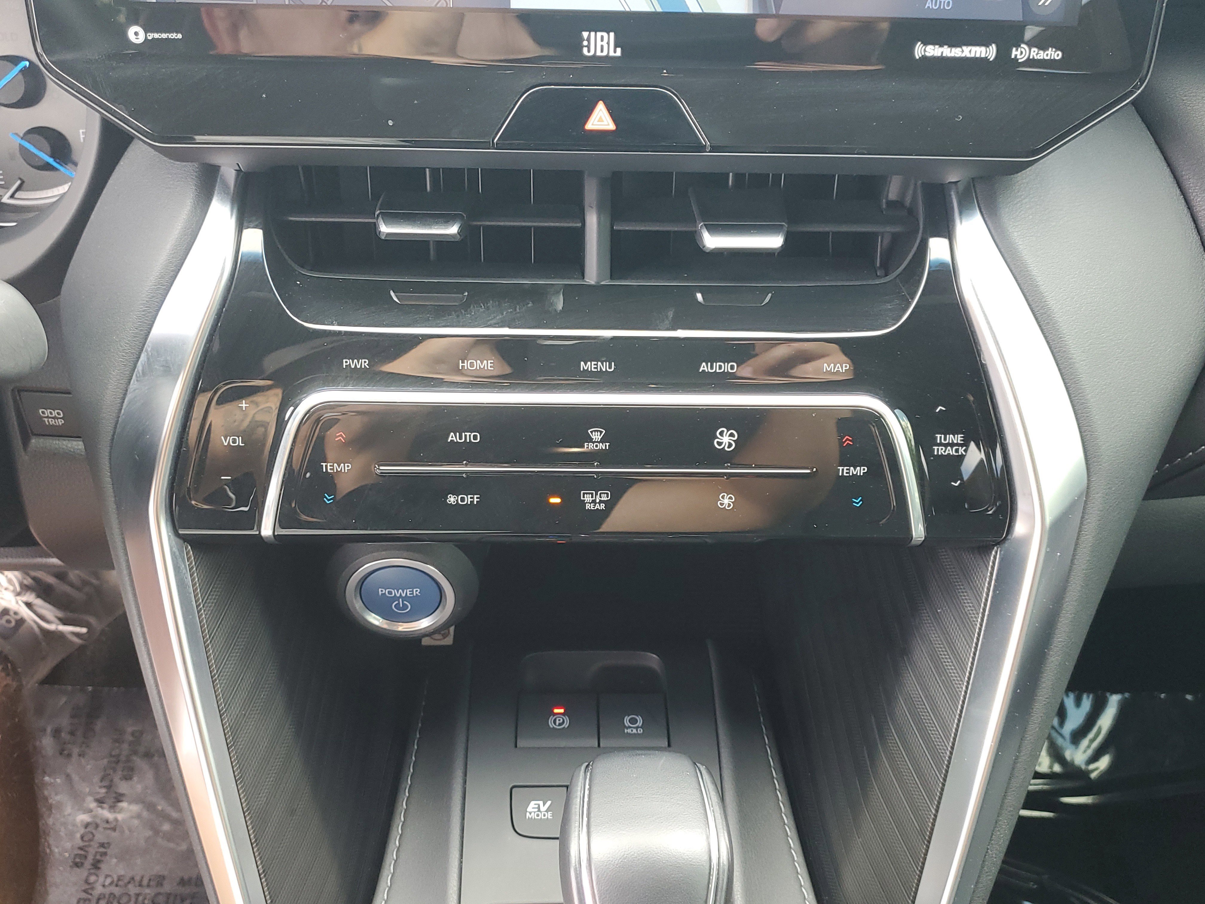 Certified 2021 Toyota Venza Limited w/ Advanced Technology Package image 30