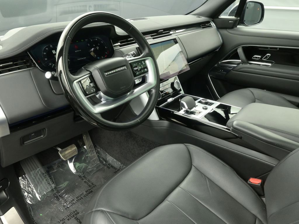 Used 2023 Land Rover Range Rover SE AWD/4WD image 32