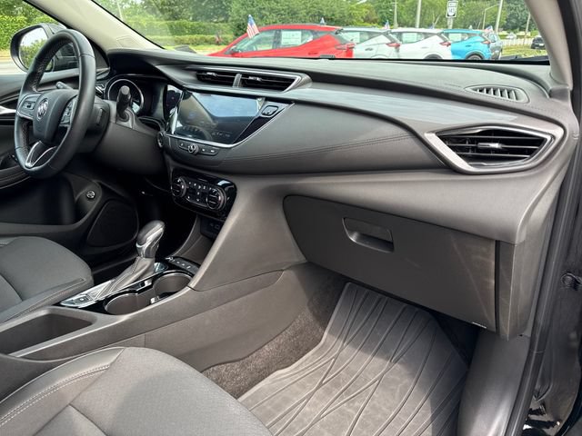 Used 2023 Buick Encore GX Select w/ Sport Touring Package AWD/4WD image 27