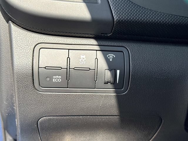 Used 2017 Hyundai Accent SE FWD image 24