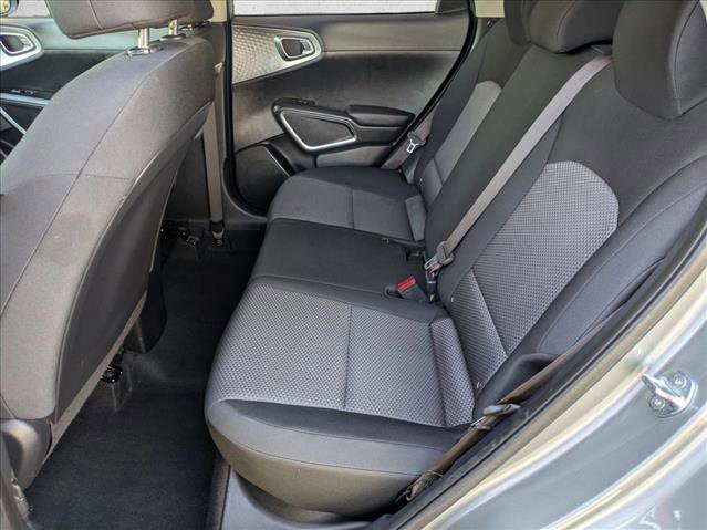 Used 2024 Kia Soul LX w/ Option Group 015 image 17