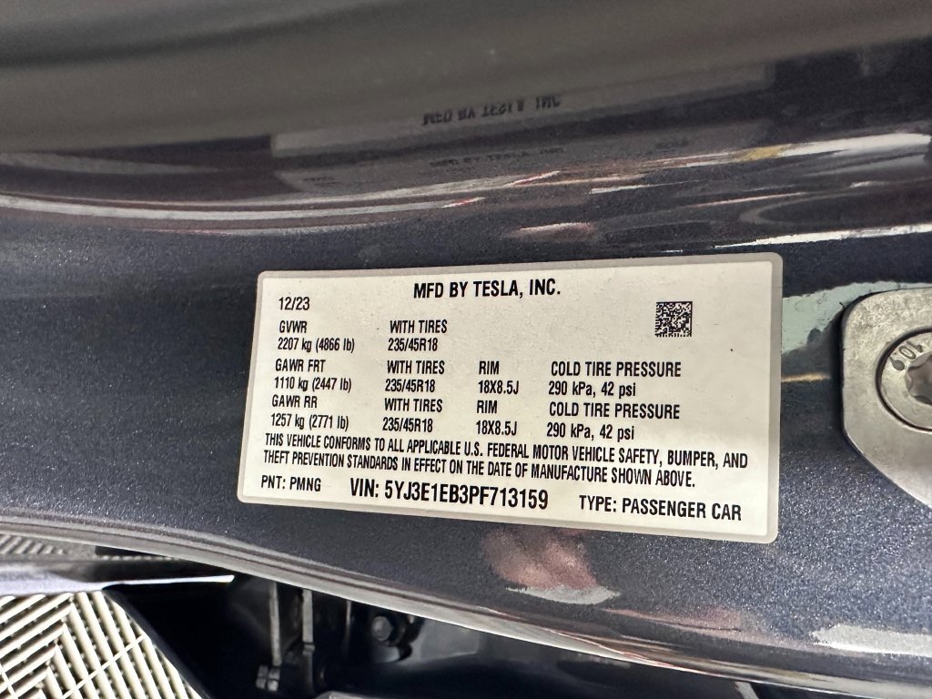 Used 2023 Tesla Model 3 Long Range AWD/4WD image 31