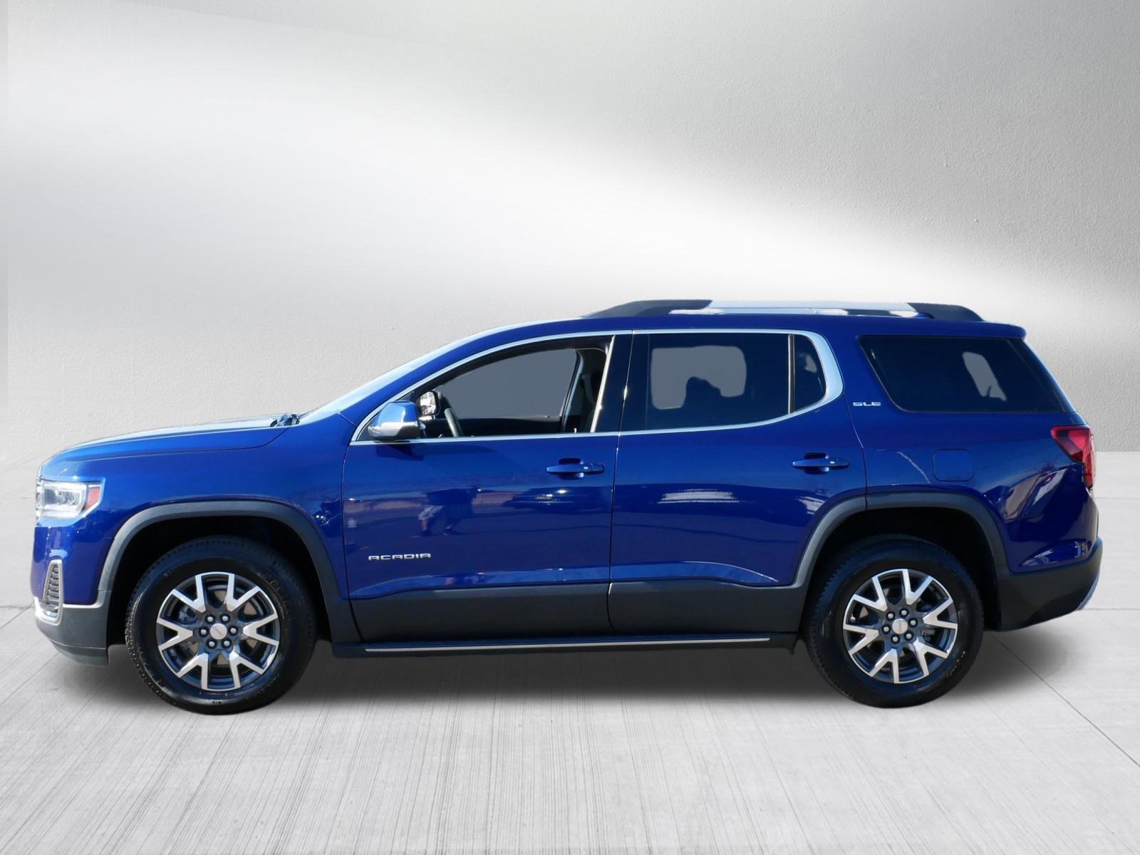 Used 2023 GMC Acadia SLE w/ Driver Convenience Package AWD/4WD image 4