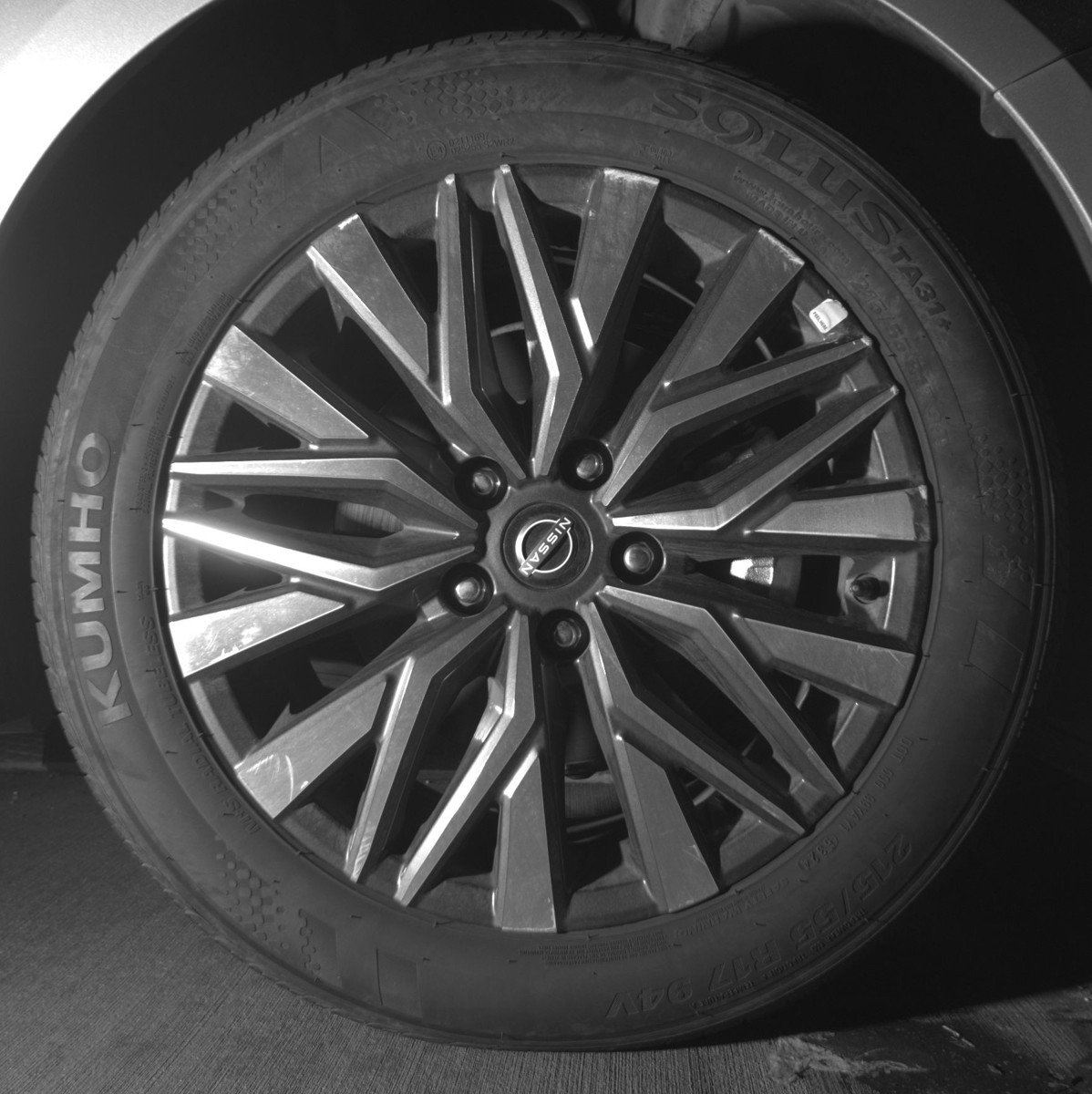 Used 2025 Nissan Altima 2.5 SV image 13