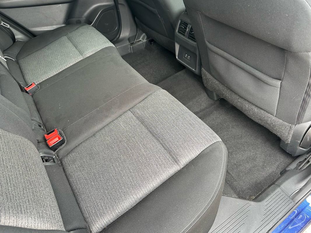 Used 2022 Nissan Rogue SV image 26